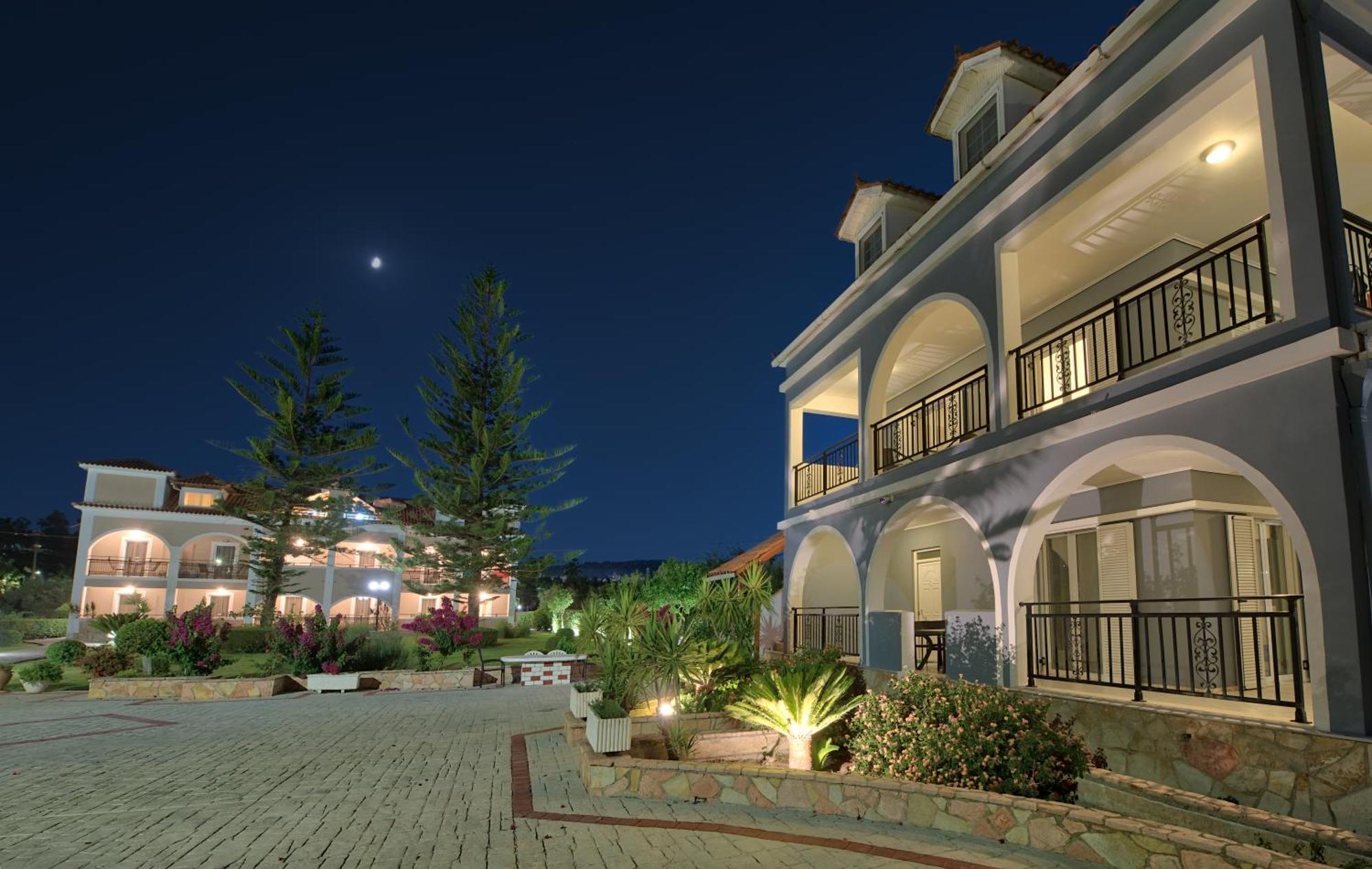 Sofia - Yiota Studios & Apartments Ciliví Kültér fotó